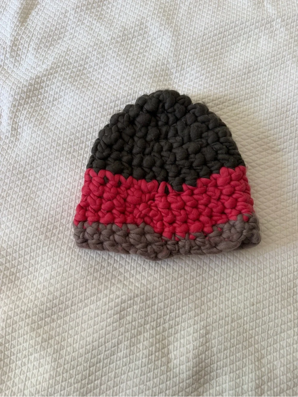 Chunky Knit Pom Beanie - Candy Pink & Cream
